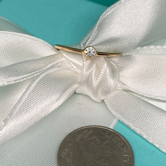 Tiffany & Co 18k Rose Gold Elsa Peretti Wave .06  Diamond Ring excellent - Picture 6 of 7